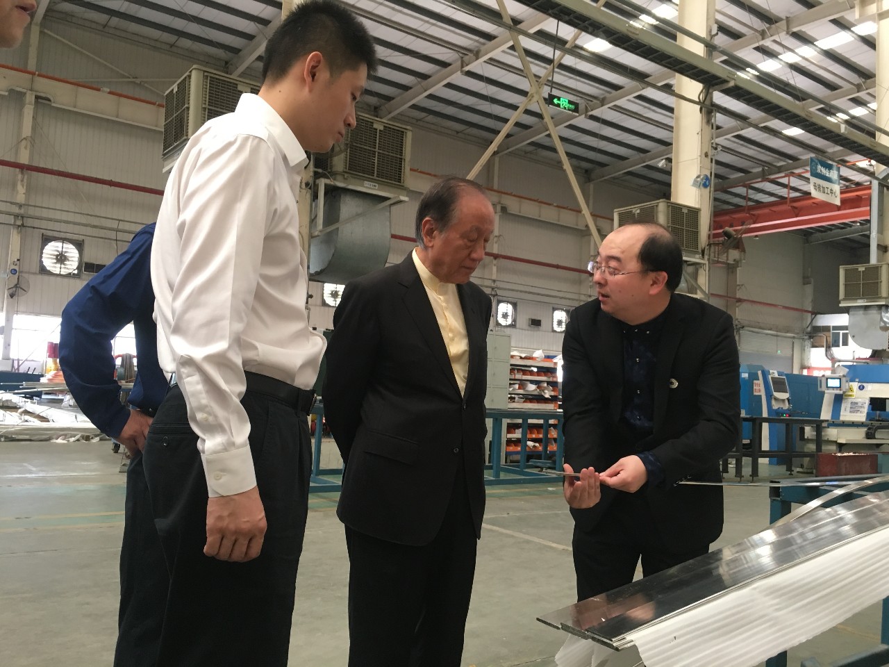 1534123252376340.jpg 1534123252376340.jpg