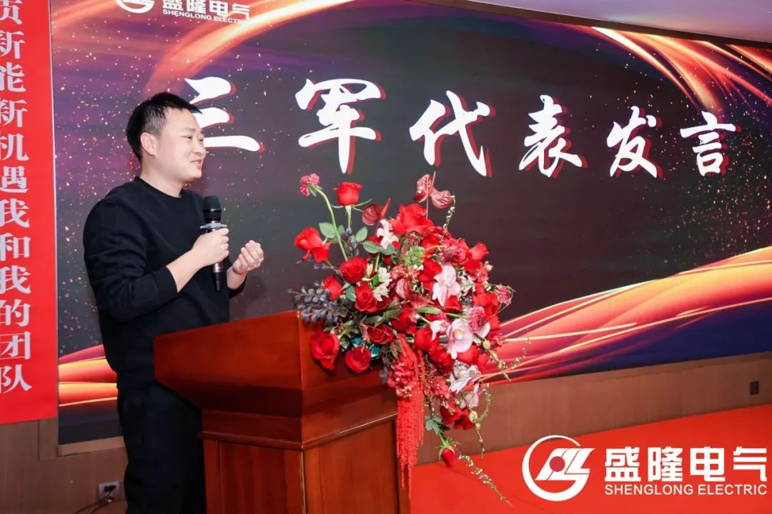 1739759775209151.jpg 640 (8).jpg