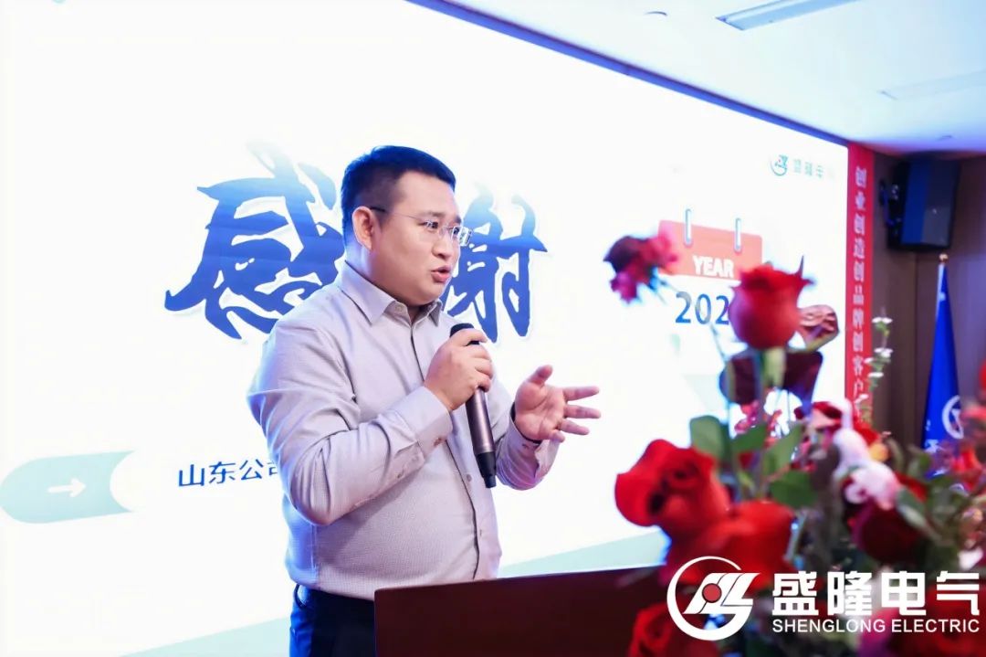 1739759810372078.jpg 640 (11).jpg